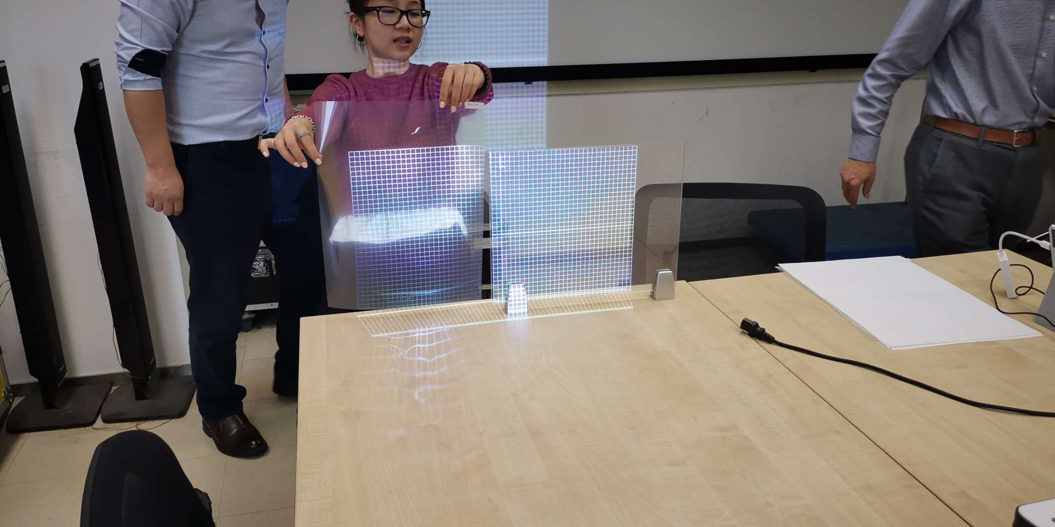 Film de projection avant transparent