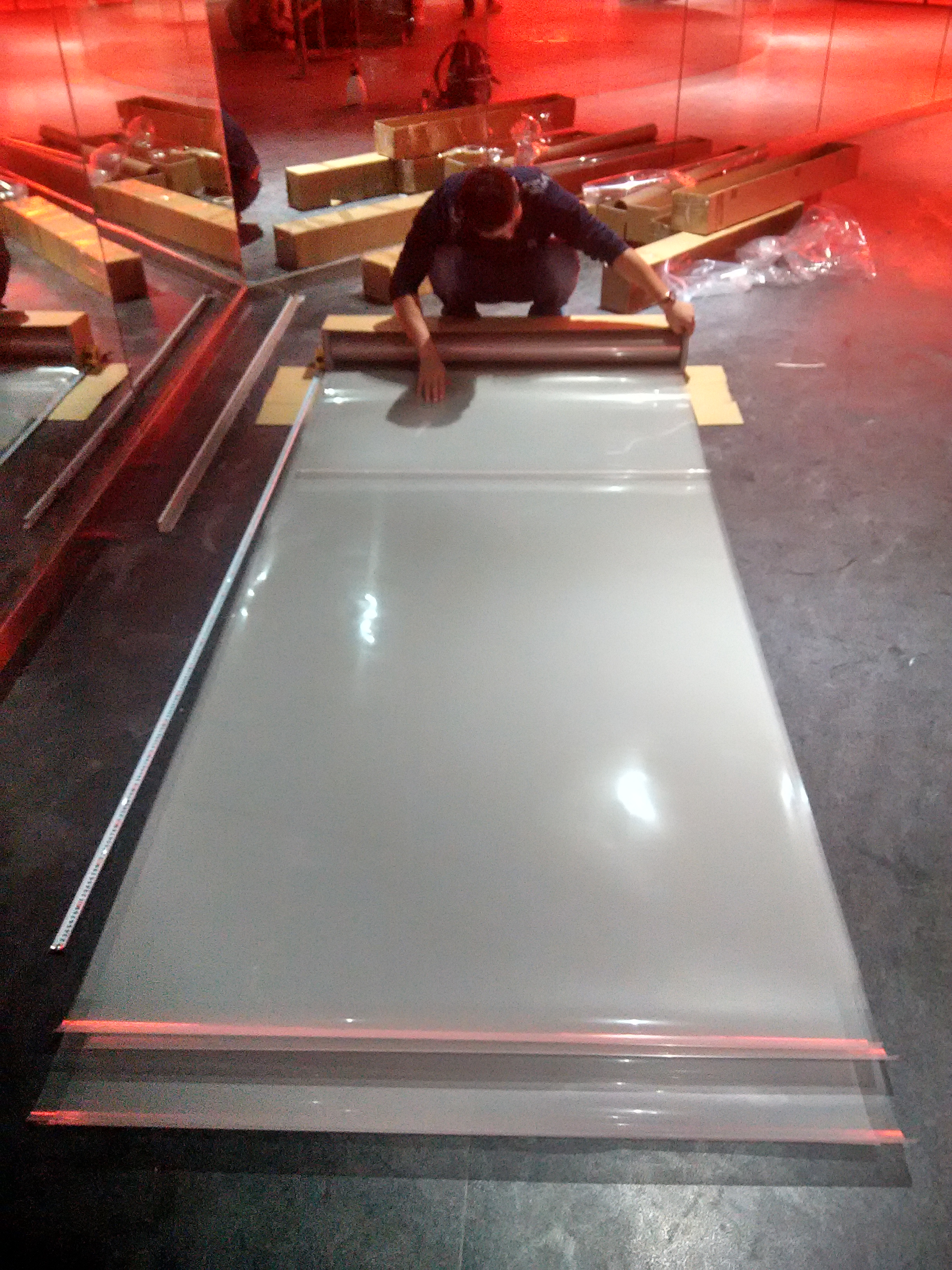 &Eacute;cran de projection arri&egrave;re ultra courte