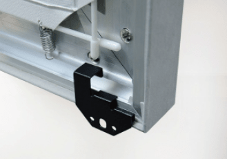 Support de montage inf&eacute;rieur